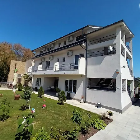 Casa Inna 3* Venus
