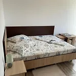 招待所 Casa Inna