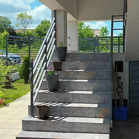 Konukevi Casa Inna Venus