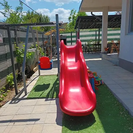 Casa Inna Konukevi 3*