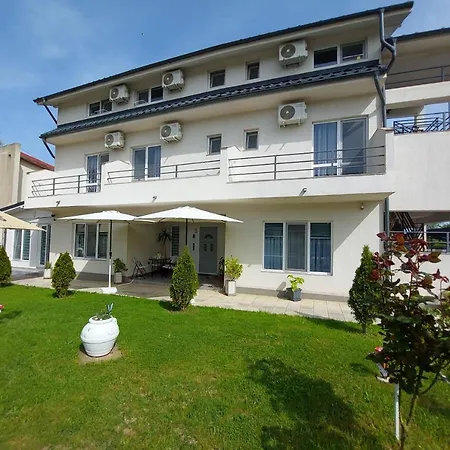 Casa Inna Pensiune *