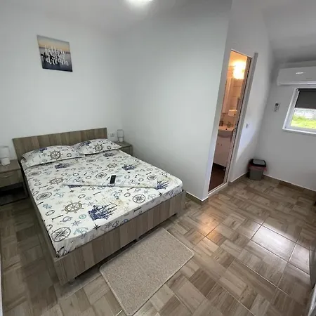 Casa Inna 3*