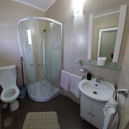 Casa Inna 3*